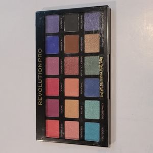 Revolution Pro Regeneration Eyeshadow Pallet